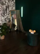 Set styling — light, props, mood